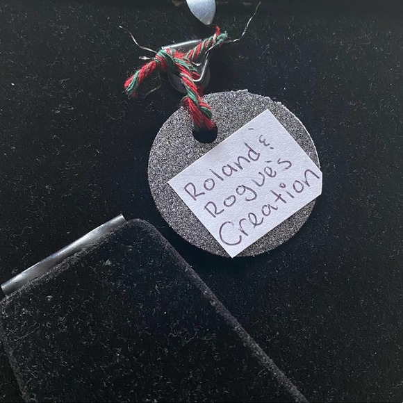 Burnes of Boston 5”x7” Metal Picture Frame - Picture 6 of 8